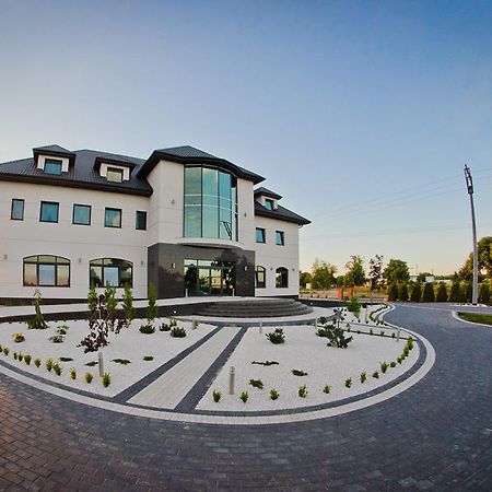 Hotel Podkowa Płock Dış mekan fotoğraf